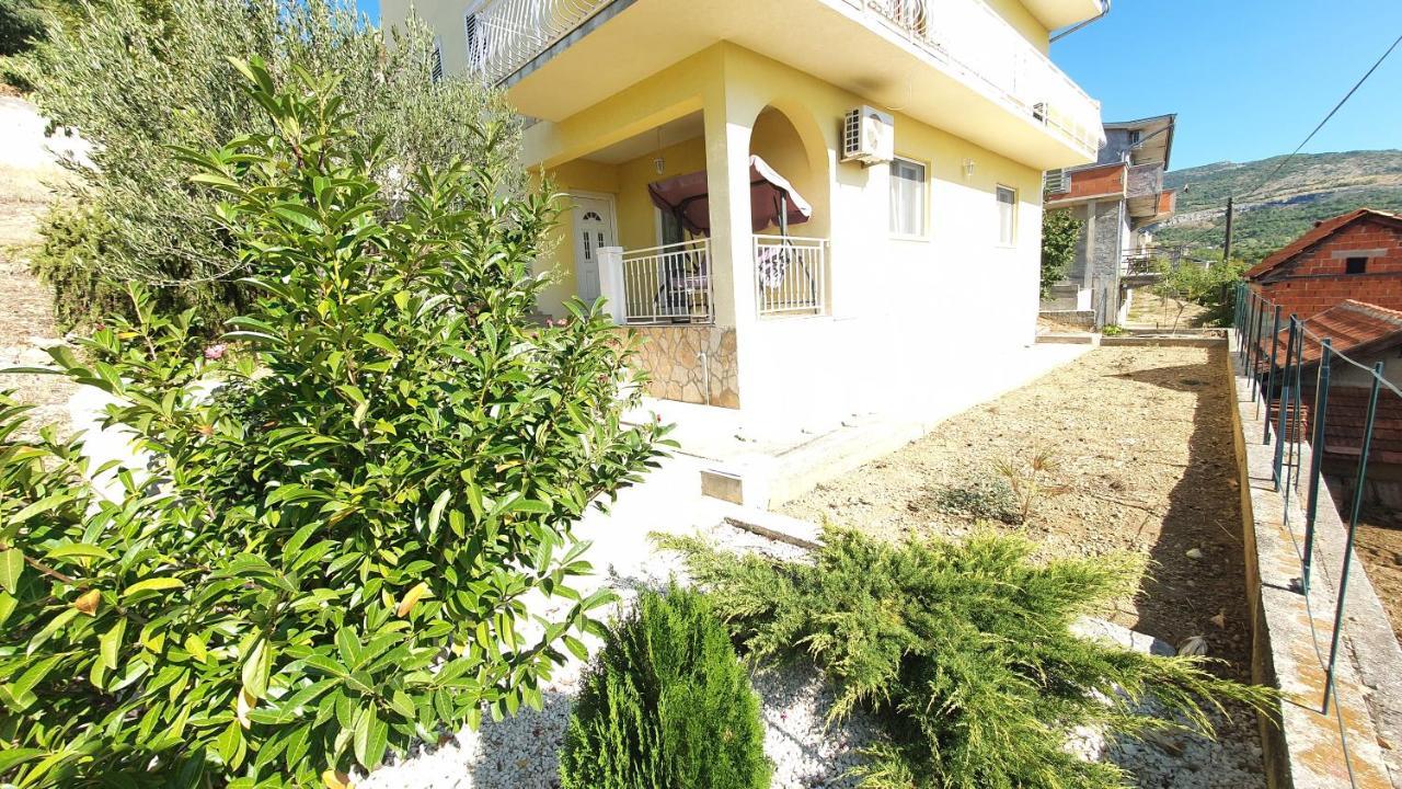 Angel Apartman Drniš Kültér fotó